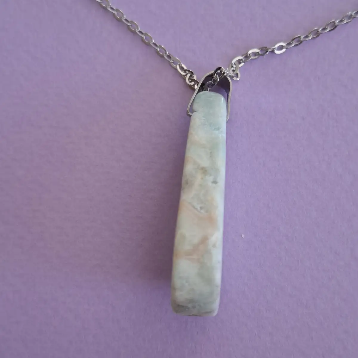 Pendentif en Aragonite Bleue naturelle