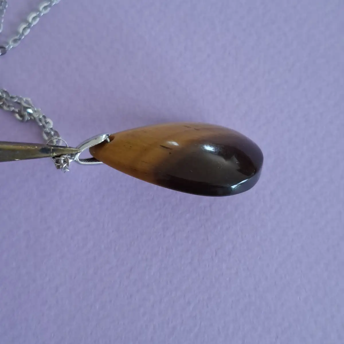 Pendentif en Œil de Tigre naturel