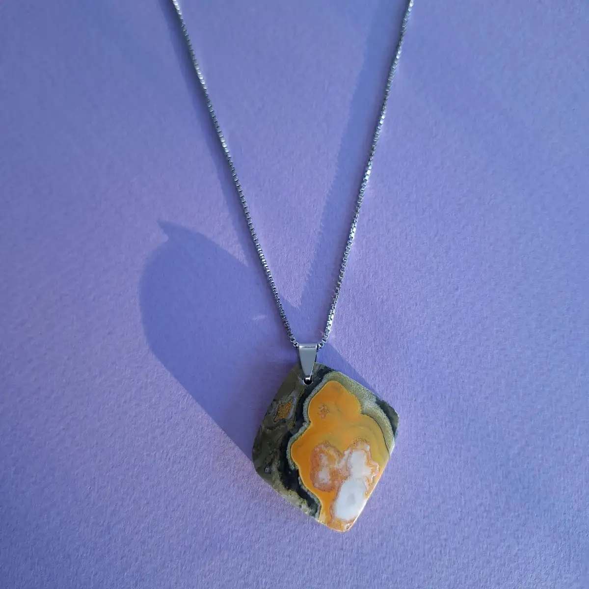Pendentif en Jaspe Bumblebee naturel