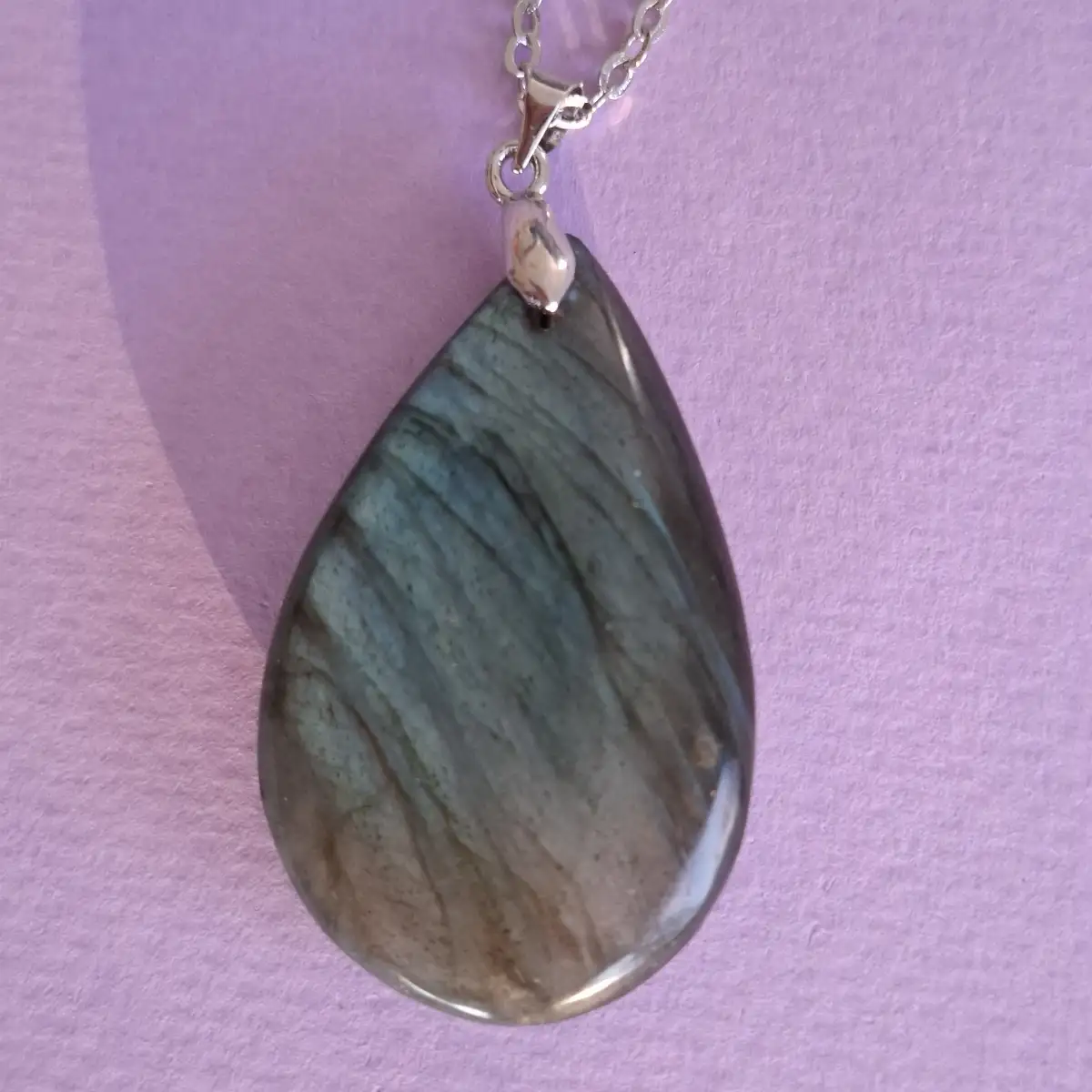 Pendentif en Labradorite naturelle