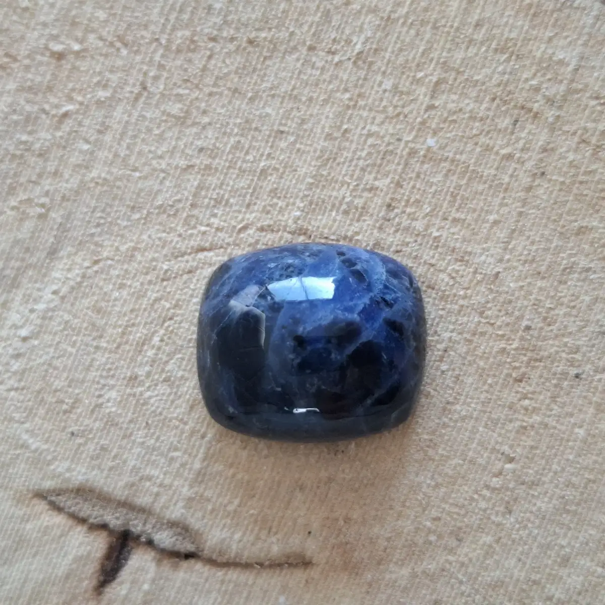 Sodalite naturelle – Cabochon 10,7 carats