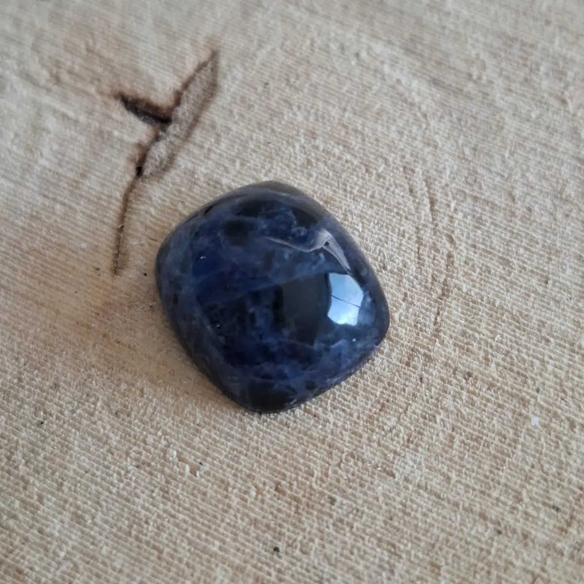Sodalite naturelle – Cabochon 10,7 carats
