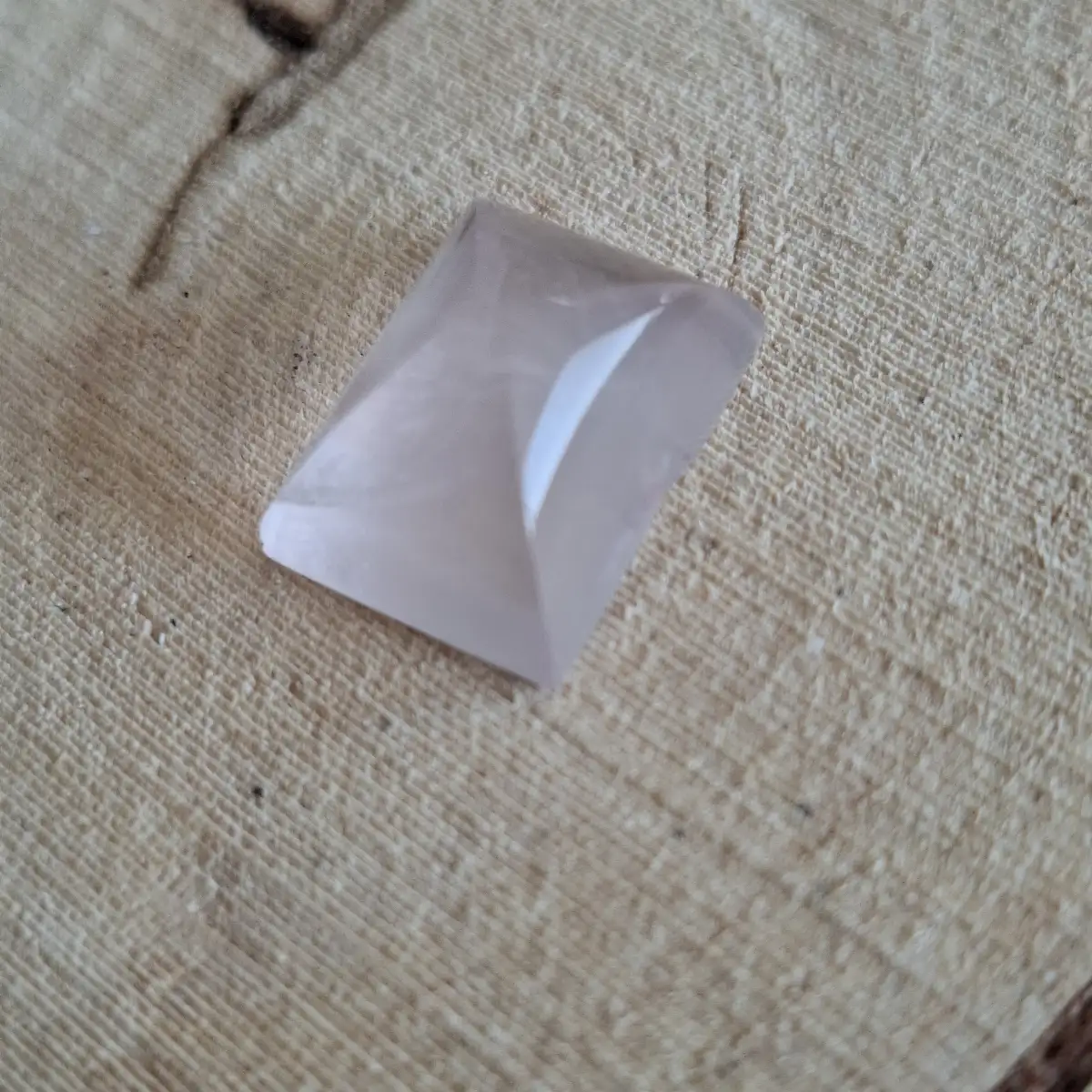Cabochon Quartz Rose naturel 13ct