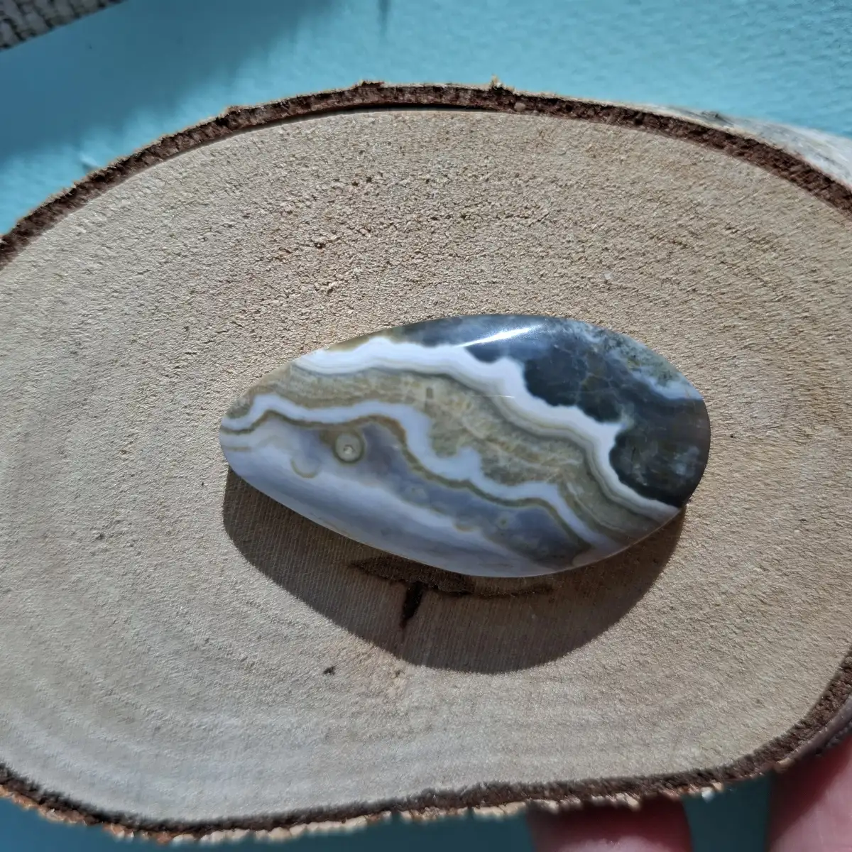 Jaspe orbiculaire naturel – Cabochon artisanal