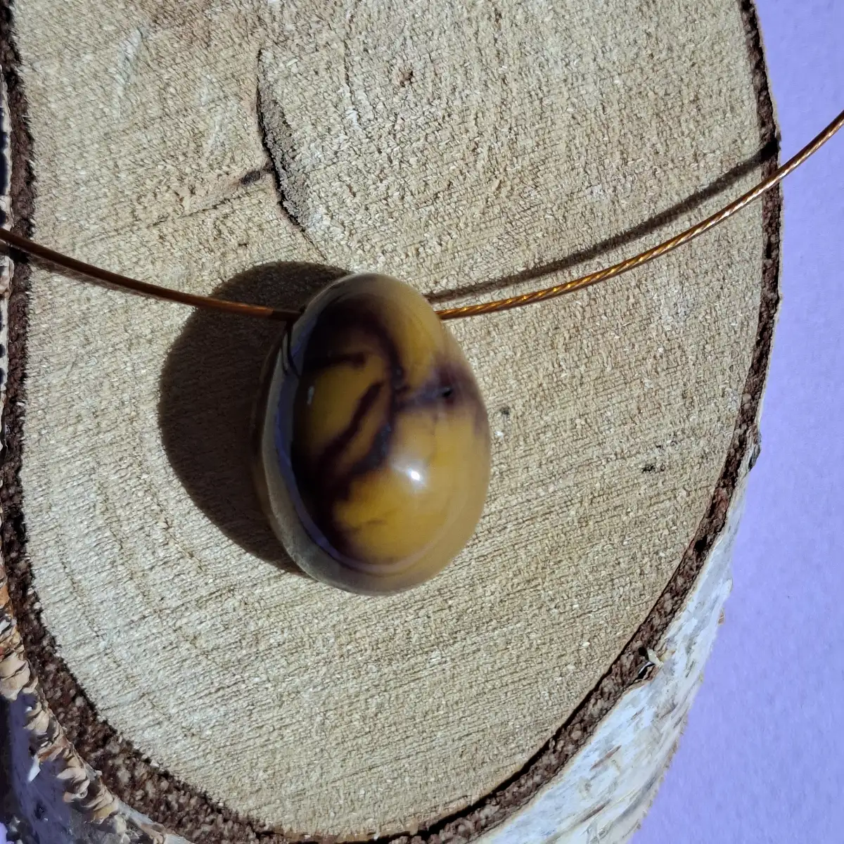 Pendentif en Jaspe Mokaïte naturel