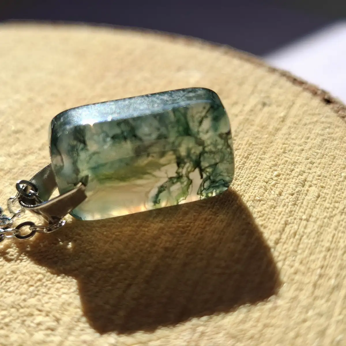 Pendentif en Agate Mousse Naturelle