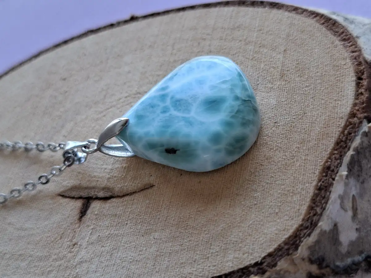 Pendentif en Larimar – République Dominicaine