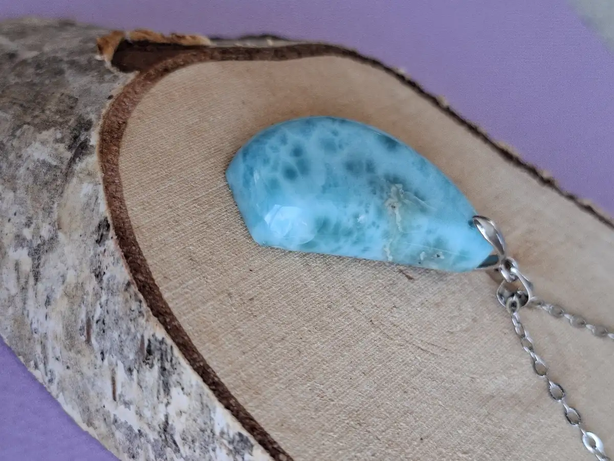 Pendentif en Larimar – République Dominicaine