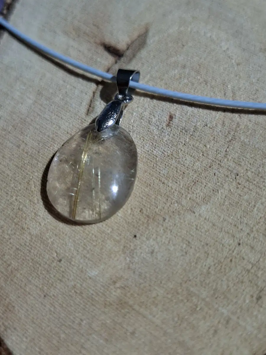 Pendentif en Quartz Rutile naturel