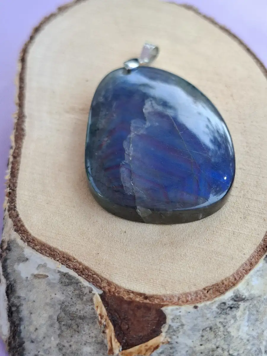 cabochon en labradorite naturelle- couleur Bleu